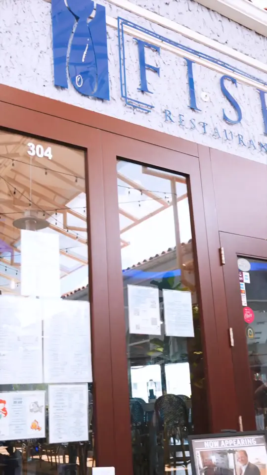 Fish Restaurant in Naples showing seafood, waterfront views, video by The Village Shops on Venetian Bay on Facebook