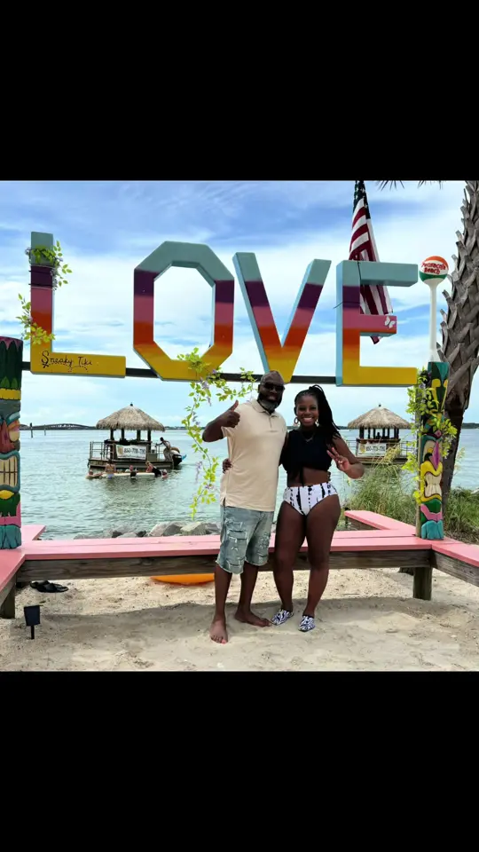 Five Sisters Blues Cafe in Pensacola showing brunch, visit, video by veroniqueroulhac on TikTok