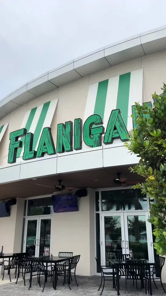 Flanigan's Seafood Bar and Grill in Hialeah showing meal deals, ribs, video by sabrina.savage on TikTok
