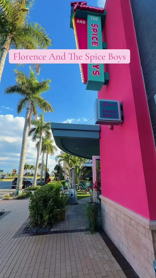 Florence & The Spice Boys in Sarasota showing review, visit, happy hour, drinks, atmosphere, video by tinahannafordaz on TikTok