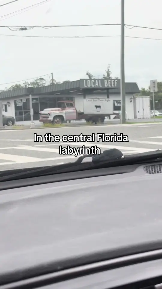 Florida Cracker Cafe in St. Augustine showing visit, atmosphere, video by sevenwaveskristine on TikTok