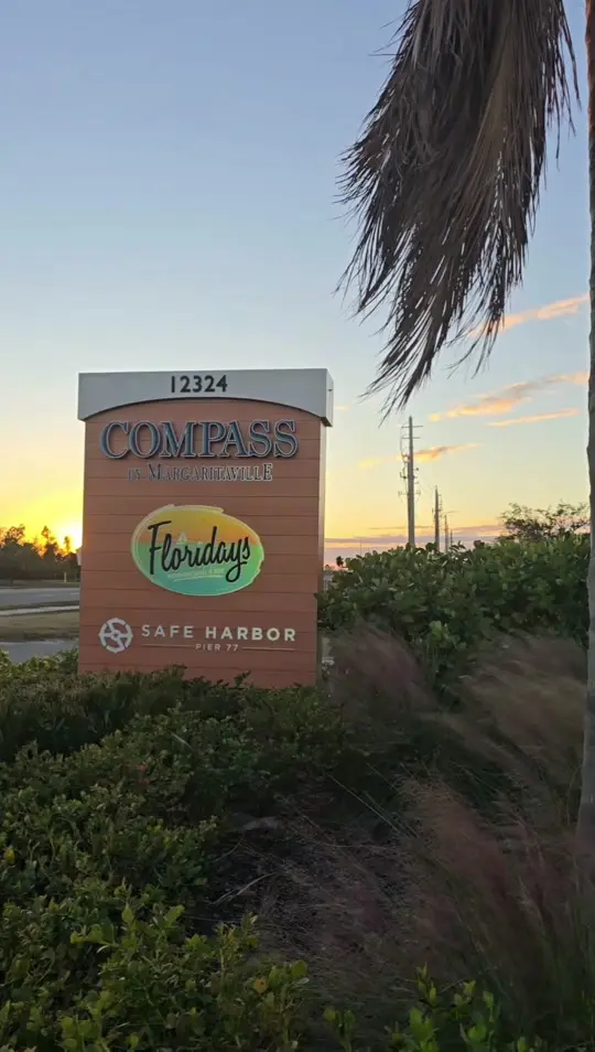 Floridays Woodfire Grill And Bar Bradenton in Florida showing live music, drinks, water views, video by laurielivinlife on TikTok