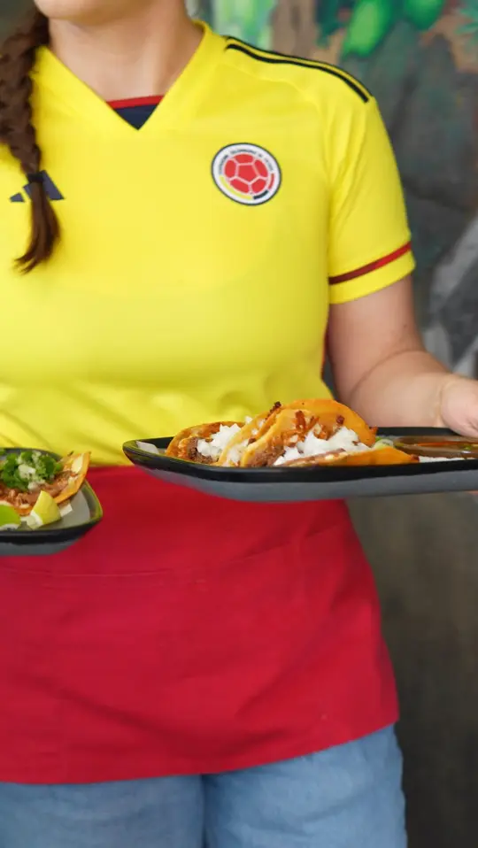 Fogata Street Tacos Ocoee Fl in Ocoee showing atmosphere, drinks, video by Fogata Street Tacos on Facebook