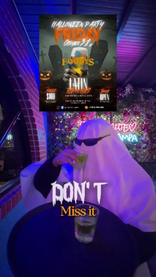 Foodys Restaurant in Tampa showing live dj, themed cocktails, halloween party, atmosphere, video by foodystampa on TikTok