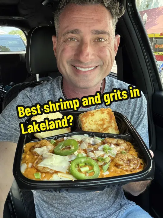 Frescos Southern Kitchen & Bar in Lakeland showing shrimp and grits, brunch, video by foodiejustice on TikTok
