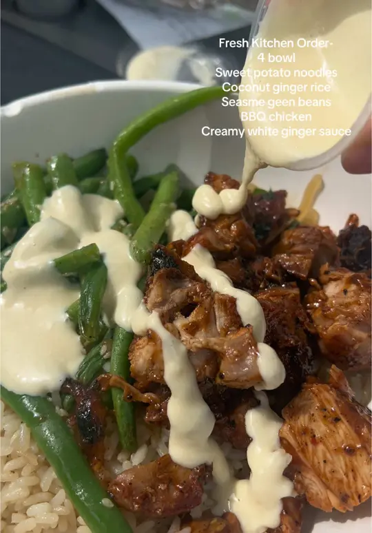 Fresh Kitchen in Lake Mary showing food, mukbang, video by munchingontok on TikTok