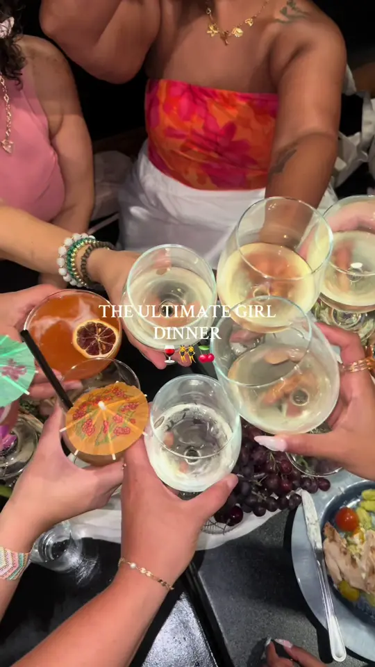Front Porch Social in Cape Coral showing event, girls dinner series, 3 course dinner, glass of wine, personalized charm bracelet or necklace, styled table, video by sunnycoastblog on TikTok