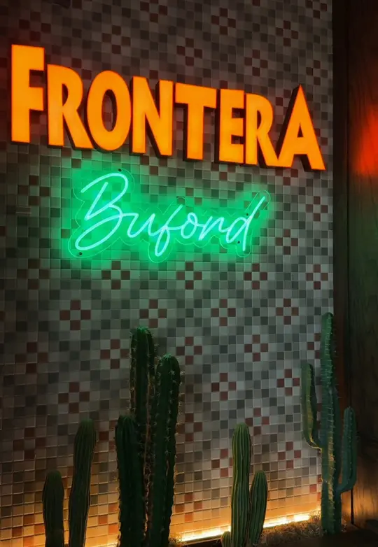 Frontera Mexican Kitchen in Sugar Hill showing review, visit, atmosphere, drinks, margarita, food, video by val4hunnid on TikTok