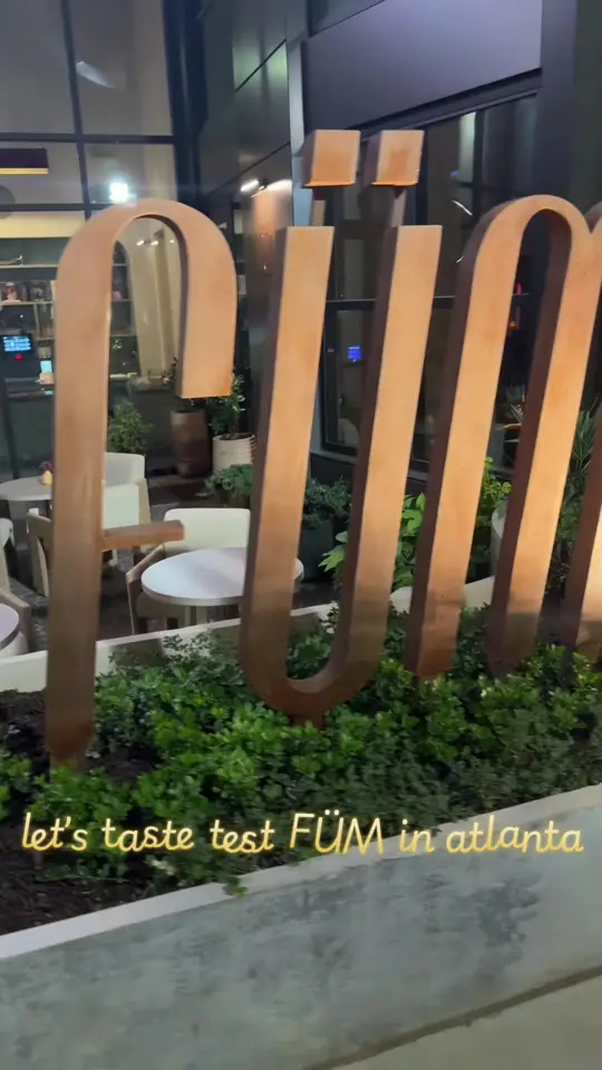 Füm in Atlanta showing review, ambiance, wine pairing, beef tartare, video by itsseanbankhead on TikTok