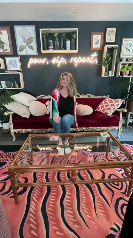 Garden District Taproom in West Palm Beach showing self pour drinks, cocktail, video by iPourIt, Inc. on YouTube