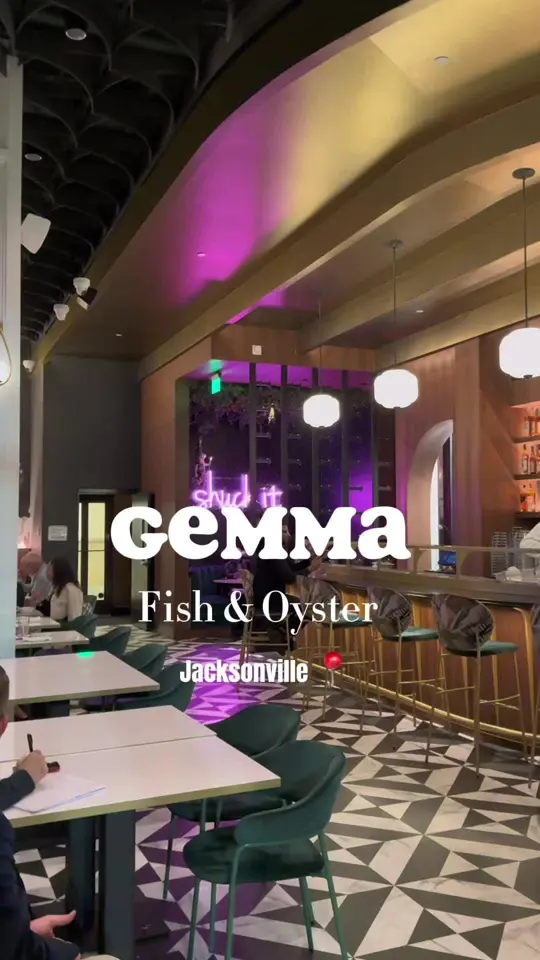 Gemma Fish + Oyster in Jacksonville showing review, visit, spicy margarita, crab and artichoke dip, video by betterknownasjas on TikTok