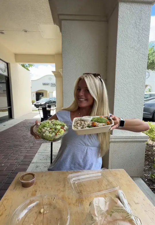 Giardino Gourmet Salads in Miami showing review, visit, video by gianna.canc on TikTok
