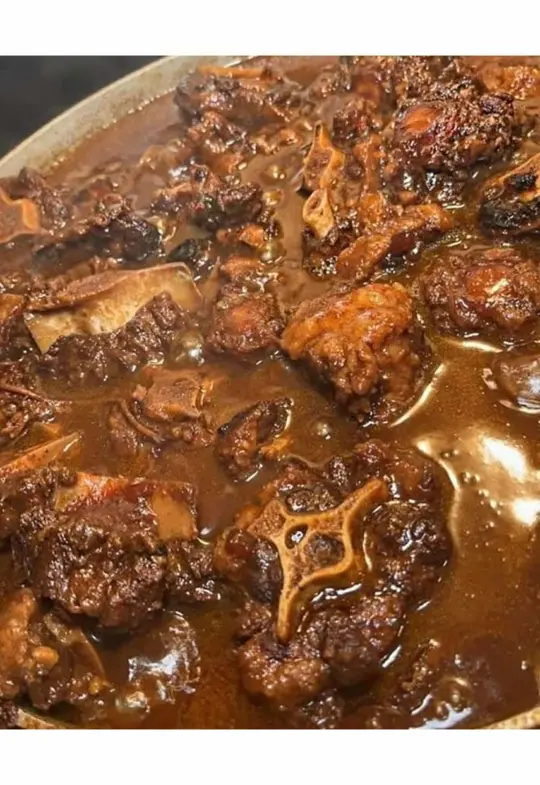 Gigi's place in Covington showing food, oxtails, video by gigisplacesoulfood1 on TikTok
