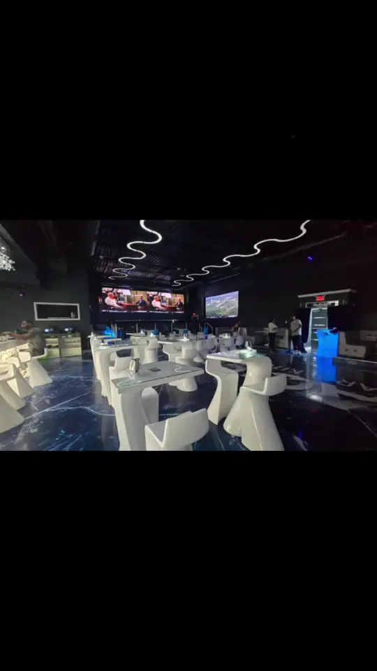 Glacier Ice Bar & Kitchen in Peachtree Corners showing restaurant visit, food, drinks, atmosphere, video by drpattersondnp on TikTok
