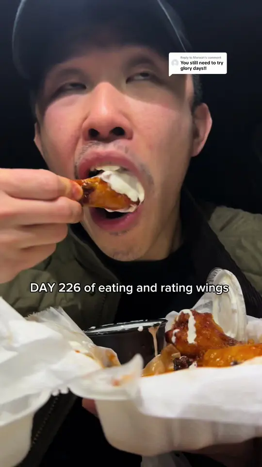 Glory Days Grill in St. Petersburg showing chicken wings, glory sauce, video by phatvick on TikTok