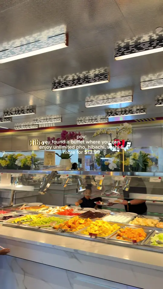 Golden Apple Buffet in Snellville showing buffet, hibachi, pho, video by theemaninani on TikTok