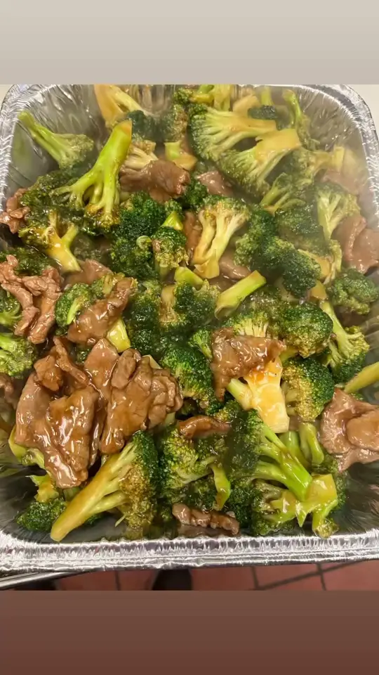 Golden House in Woodstock showing food, chinese restaurant, video by The Golden House Chinese Restaurant on Facebook