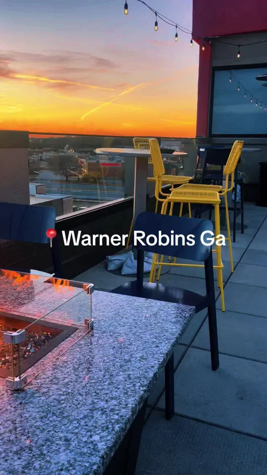 Gracie's: A Rooftop Bar in Warner Robins showing atmosphere, sunset, video by graciesrooftopbar on TikTok