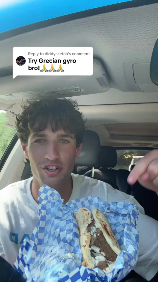 Grecian Gyro in Hapeville showing food review, gyro, video by jaxsen.grub on TikTok