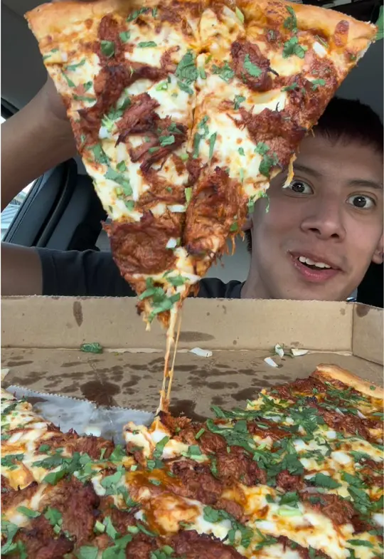 Grill Xpress in Sunrise showing pizza, pizza birria, video by luis_eats on TikTok