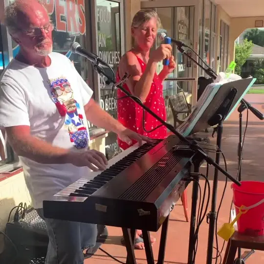 Groupers on the Gulf in Indian Rocks Beach showing live music, atmosphere, video by Groupers on the Gulf on Facebook