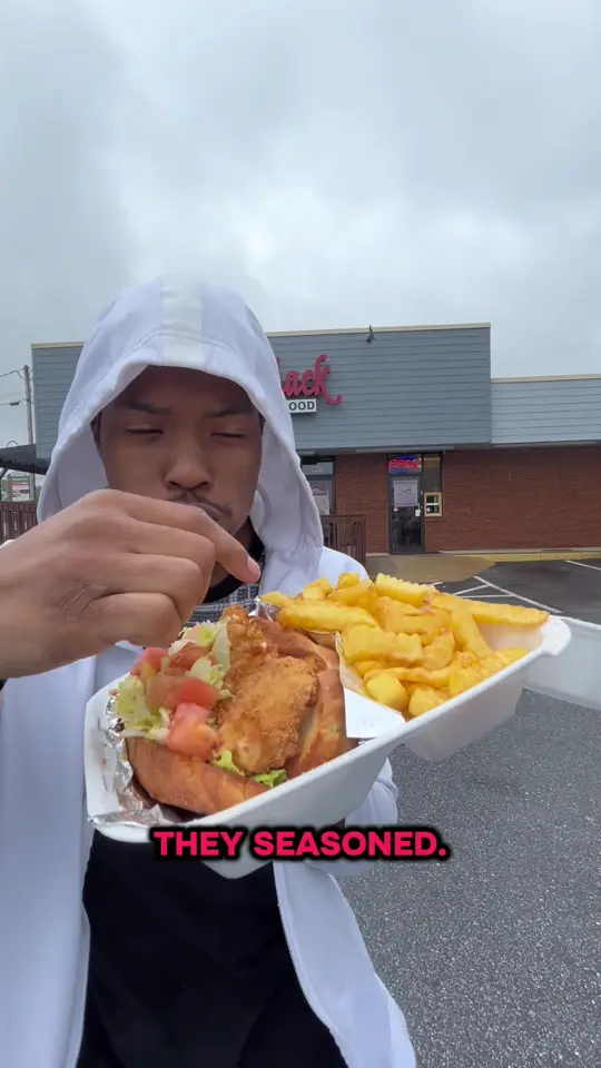 Grub Shack in Conyers showing food, po'boy, video by therealgagrubs on TikTok