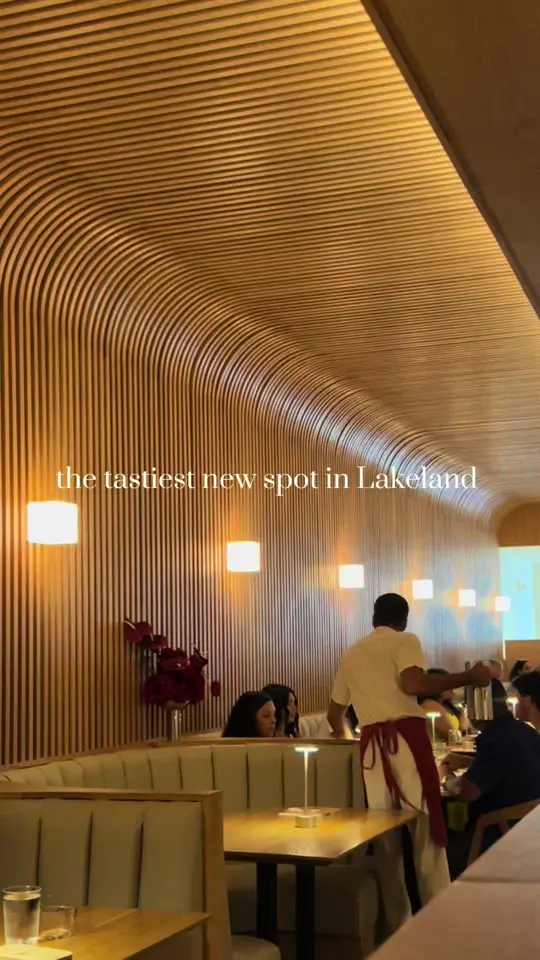 Hakuchō in Lakeland showing cocktail, hachi sting cocktail, sharing plates, video by adisoncaroline on TikTok