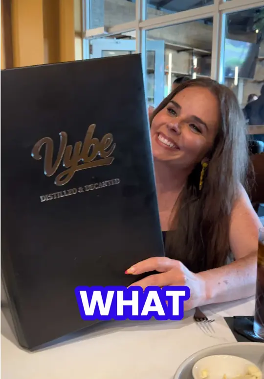 Harold's in Fort Myers showing elevated food and drinks, jicama blue crab tacos, sturgeon caviar chips, pork meatball, video by whatsupftmyers on TikTok