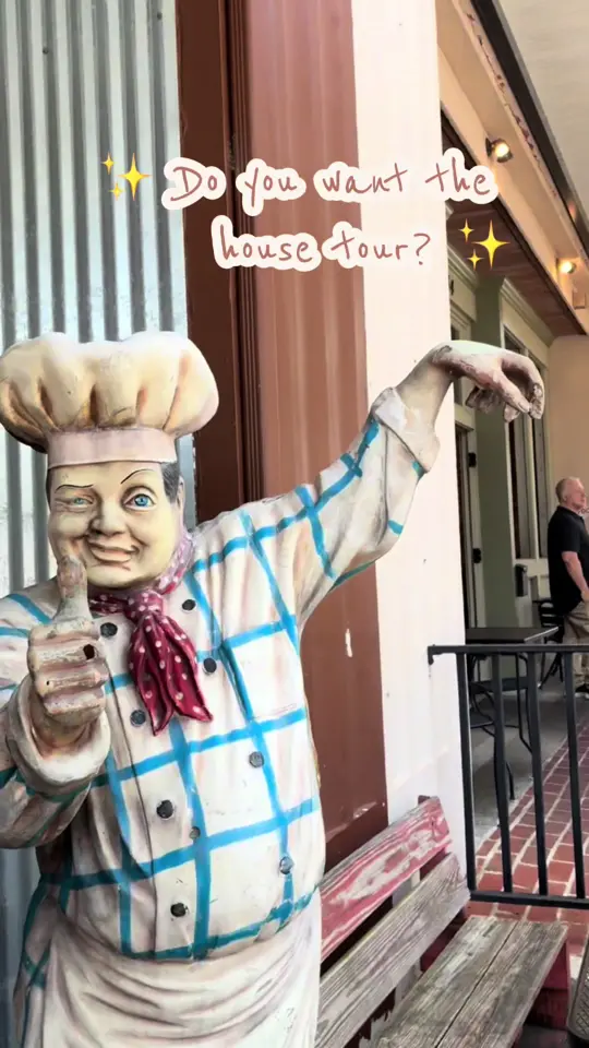 Harvest Moon Cafe in Rome showing food, southern cooking, house tour, video by harvest.moon.cafe on TikTok