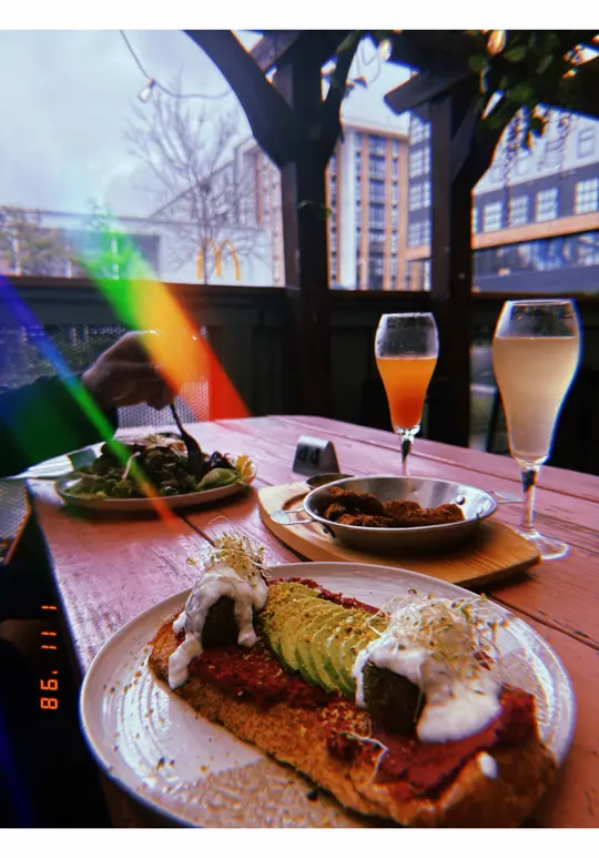HASS Kitchen in Gainesville showing brunch, food review, visit, video by saucybossy_ on TikTok