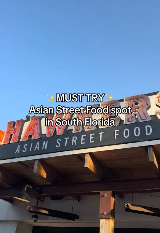 Hawkers Asian Street Fare in St. Petersburg showing review, pad thai, bao buns, korean wings, roti canai, soup dumplings, donuts, video by chefitupwithlani on TikTok