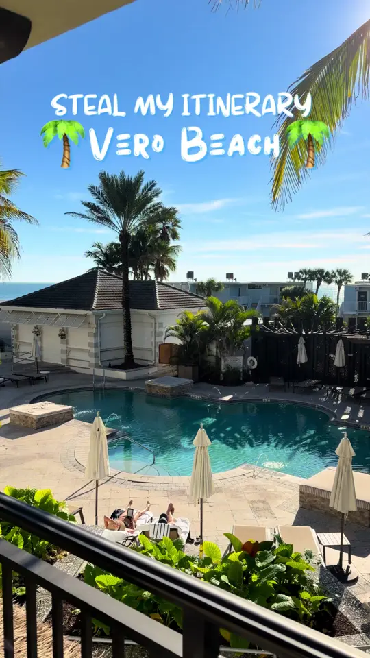 Heaton's in Vero Beach showing dining, short rib arepas, video by foodiegirltour on TikTok