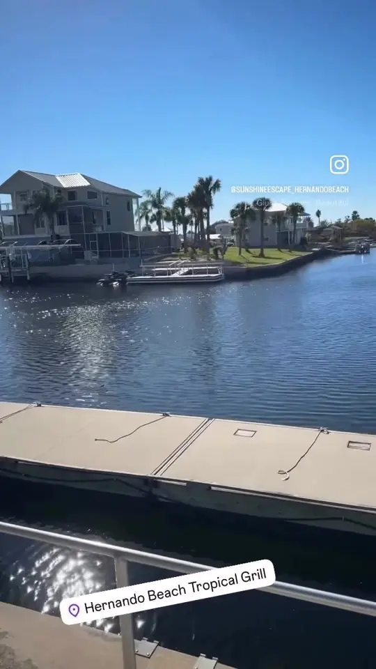 Hernando Beach Tropical Grille in Hernando Beach showing lobster rolls, video by lender_u_love on TikTok