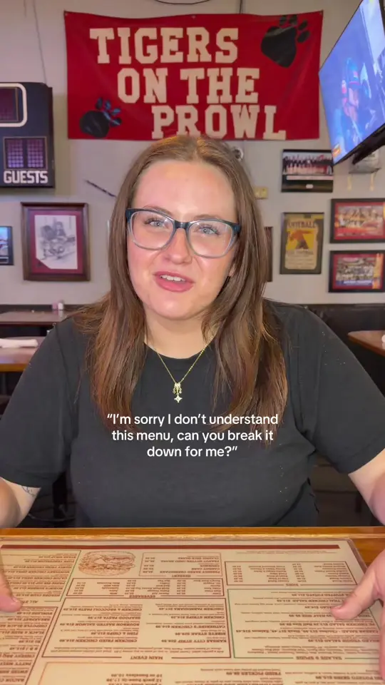 Heroes Lounge in Panama City showing bartender, customer service, video by heroes_restaurant on TikTok