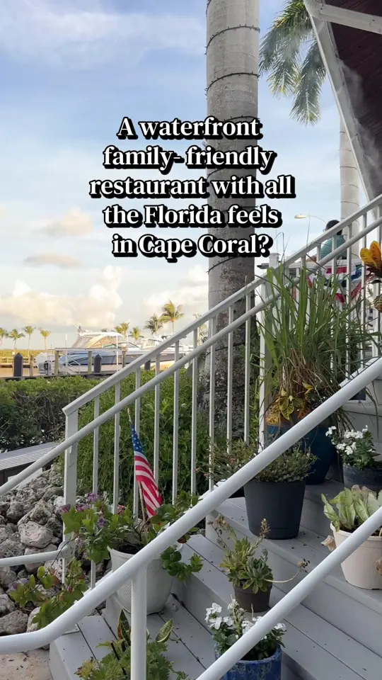 High Tide Social House on TikTok, video by beachtownsoul