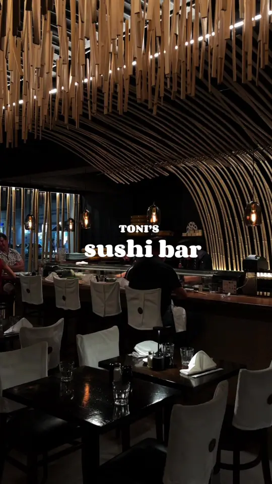  in Florida showing sushi, restaurant visit, review, video by libreylocaporelmundo on TikTok