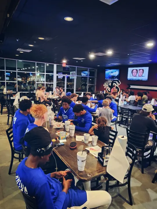 Hobbit American Grill in Tallahassee showing food, mozzarella sticks, video by dnick_11 on TikTok