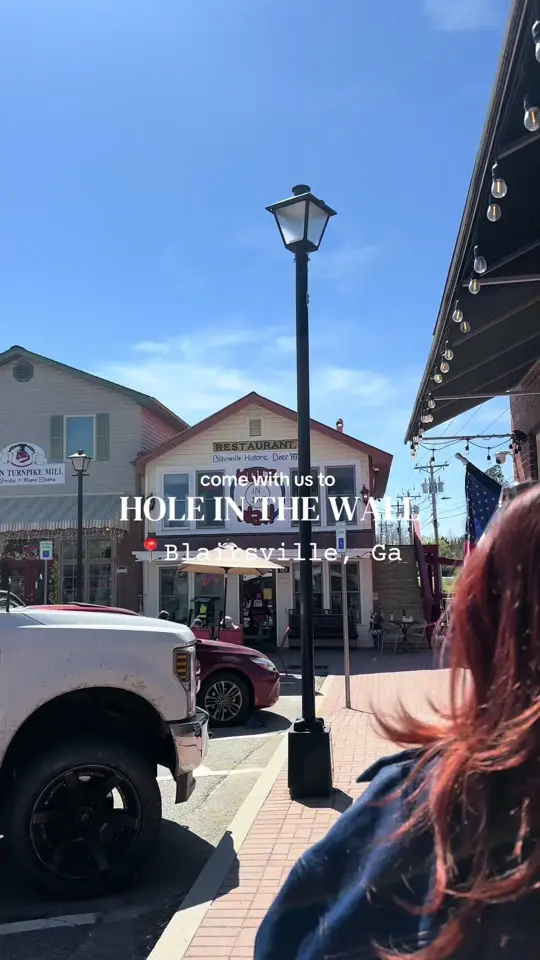 Hole In The Wall in Blairsville showing restaurant, visit, video by sydneysmallss on TikTok