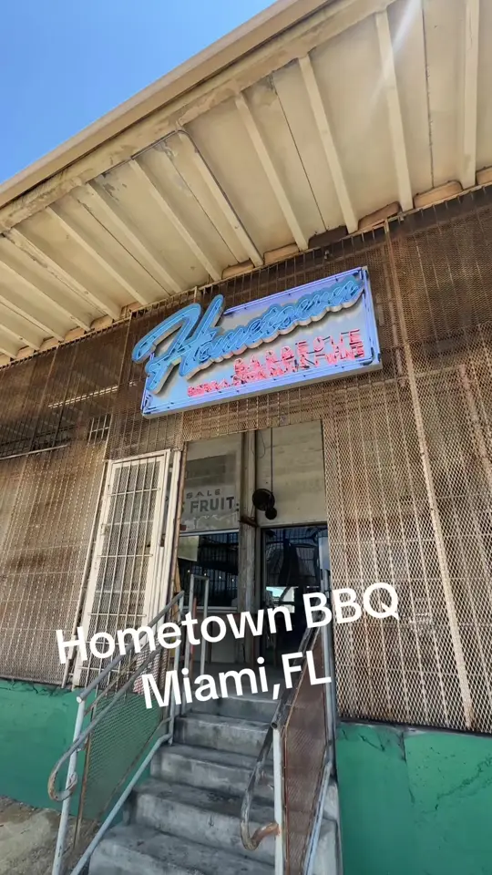 Hometown Barbecue in Miami showing food, barbecue, video by gringoconsabor on TikTok