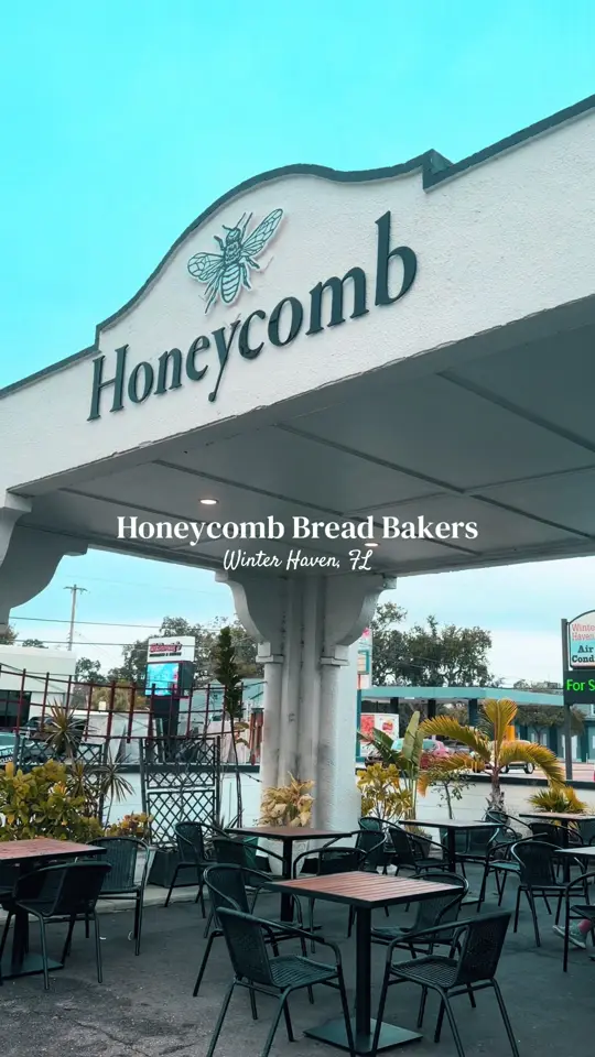 Honeycomb Bread Bakers in Winter Haven showing coffee, ferrero rocher coffee, bakery, pastries, cozy atmosphere, video by good.travelvibes on TikTok