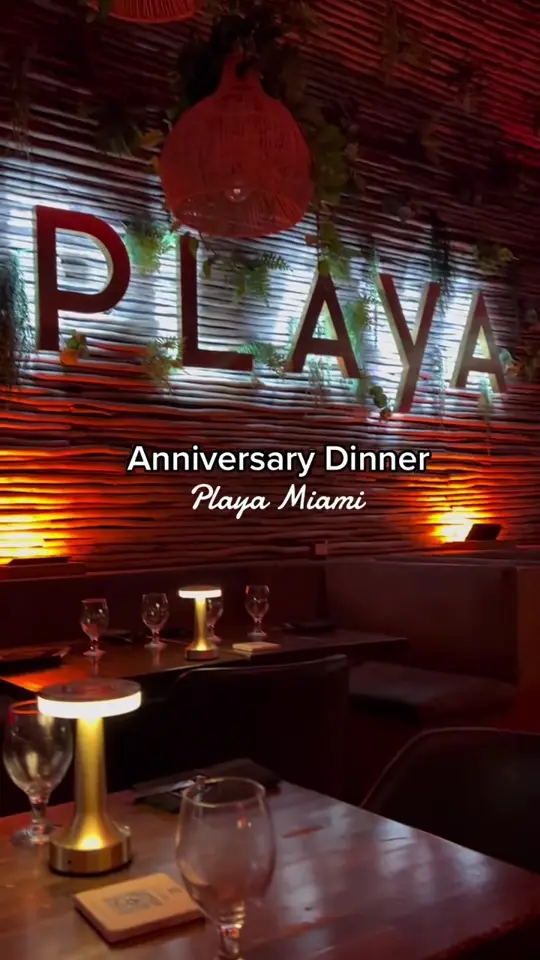  in Florida showing review, visit, ambiance, live dj, hookah, video by kikaaa.6 on TikTok
