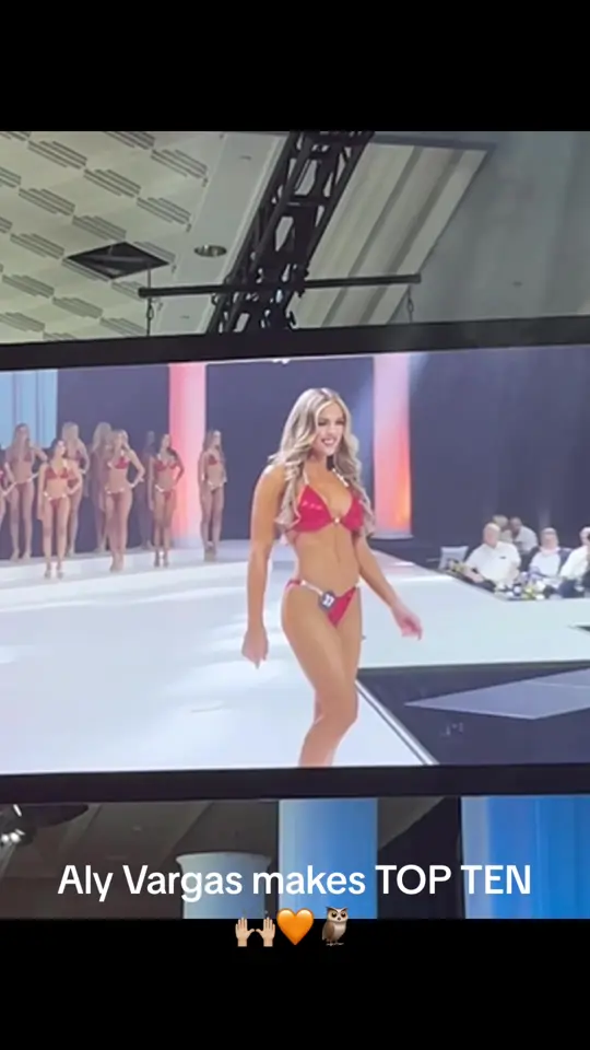 Hooters on TikTok, video by hootersofbayoufox