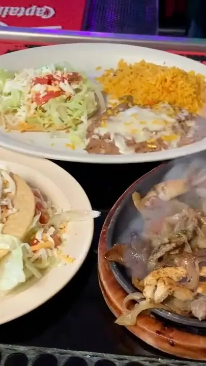  in Florida showing mexican food, dinner, video by Huarache Azteca at Dunedin on Facebook
