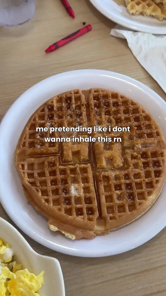 Huddle House in Helen showing visit, self control, video by huddlehouseusa on TikTok