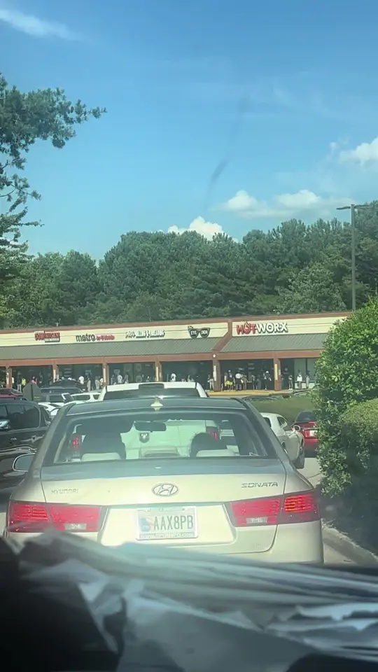 Hungry AF Stockbridge in Stockbridge showing grand opening, free food, video by alexispage31 on TikTok