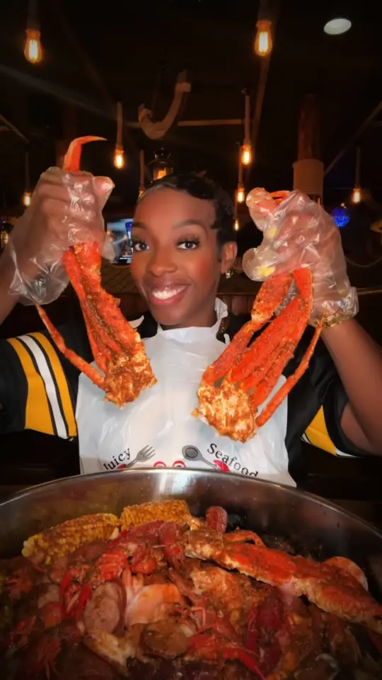 Hungry Crab Juicy Seafood & Bar Restaurant Orlando in Orlando showing review, seafood boil, snow crab legs, shrimp, mussels, corn, video by thatssheryllafrance on TikTok