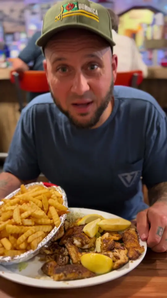 Hurricane Alley in Boynton Beach showing dining, lionfish, video by lionfishextermination on TikTok