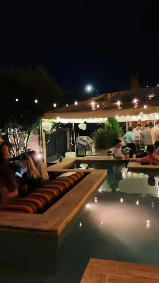 il Mulino in Fort Lauderdale showing restaurant visit, italian food, video by mulinoitaliankitchen on TikTok