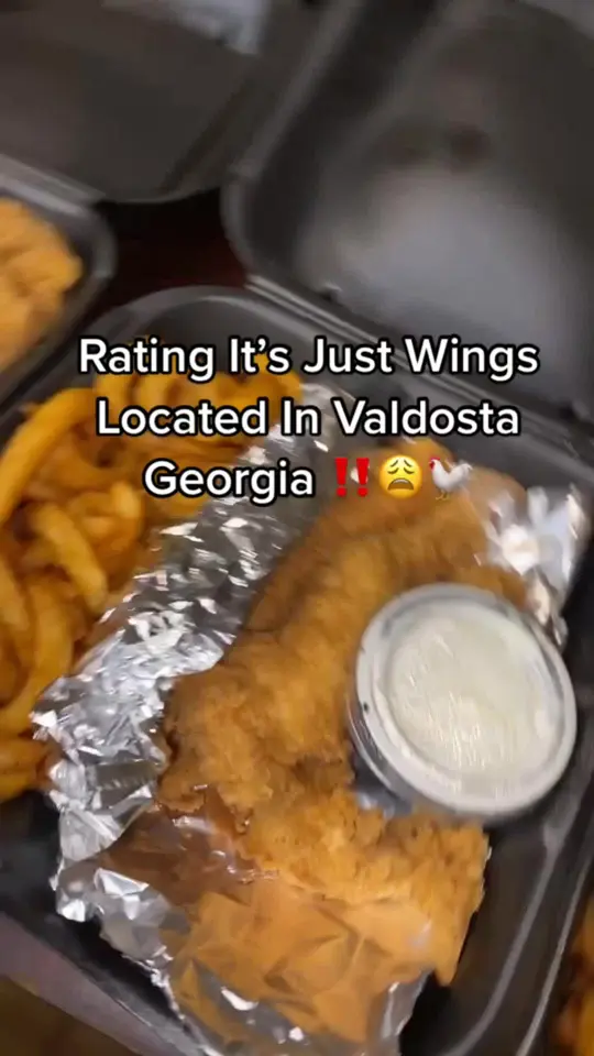 It's Just Wings in Thomaston showing restaurant visit, boneless wings, video by dani.thevibe on TikTok
