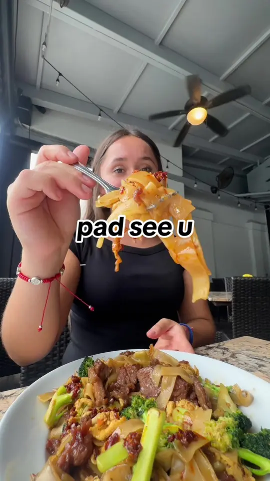 Izumi Asian Bistro Woodstock in Woodstock showing food, woodstock, video by lachaparrakcome on TikTok
